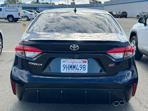 Used 2023 Toyota Corolla SE FWD image 5