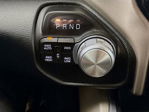 Used 2021 RAM 1500 Laramie image 17