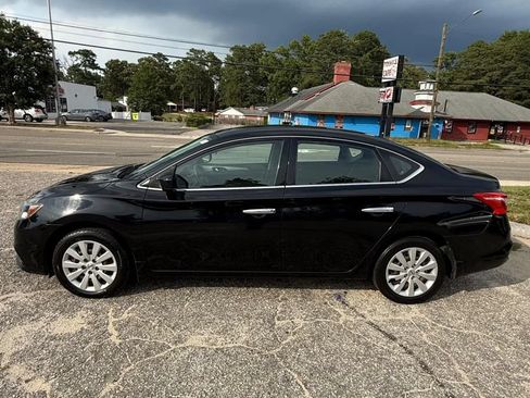 Used 2016 Nissan Sentra S FWD image 4