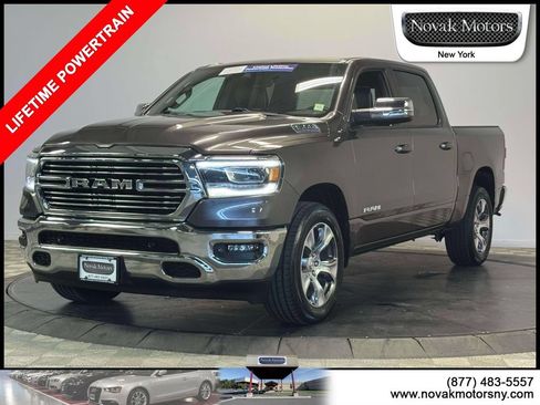 Used 2023 RAM 1500 Laramie AWD/4WD image 4