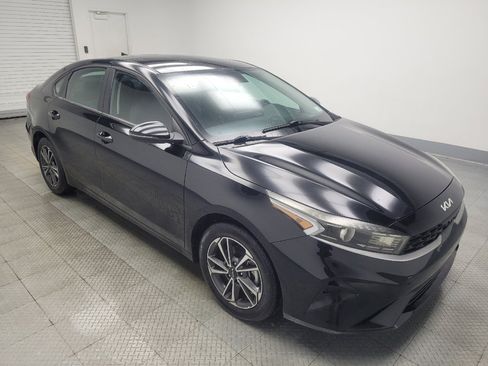 Used 2022 Kia Forte LXS w/ LXS Technology Package image 11