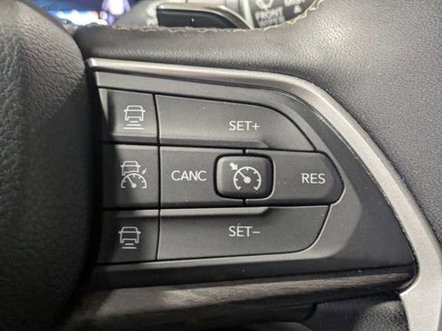 Used 2024 Jeep Grand Cherokee Limited 4xe image 23