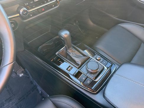 Certified 2025 MAZDA CX-30 AWD 2.5 S w/ Preferred Package image 13