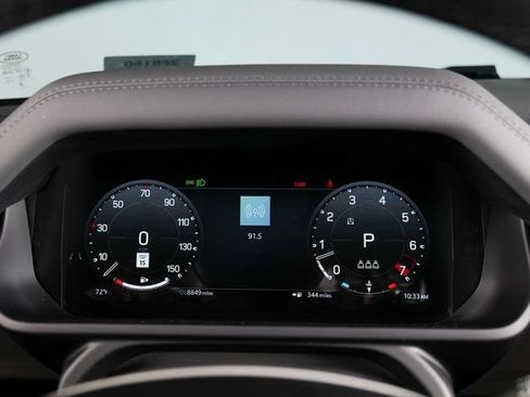 Certified 2025 Land Rover Defender 110 S AWD/4WD image 20
