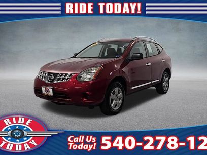 Used 2014 Nissan Rogue S w/ Convenience Package