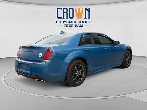 Used 2023 Chrysler 300 Touring L w/ Popular Equipment Group AWD/4WD image 3