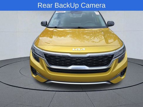 Used 2022 Kia Seltos S AWD/4WD image 2