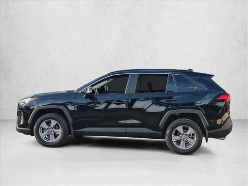 Used 2024 Toyota RAV4 XLE w/ Convenience Package FWD image 7