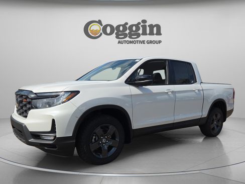 New 2026 Honda Ridgeline TrailSport image 1