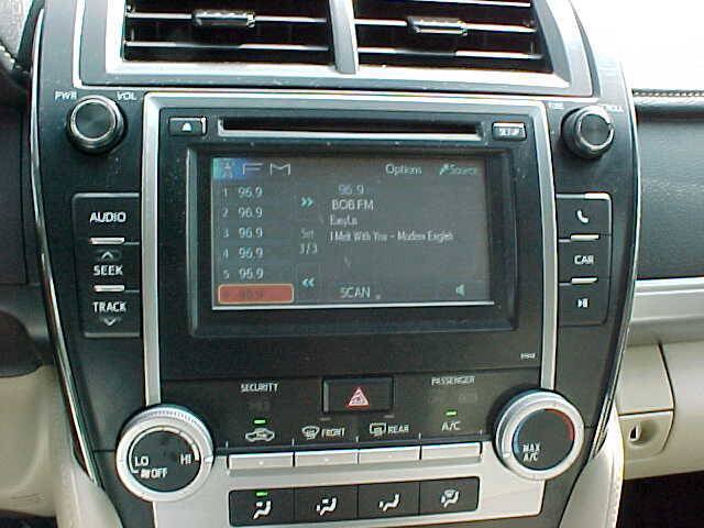Used 2012 Toyota Camry LE FWD image 50