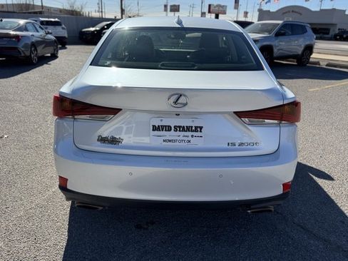 Used 2017 Lexus IS 200t w/ Premium Package image 5