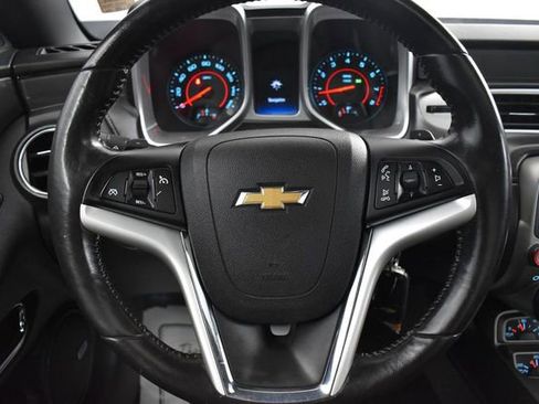 Used 2015 Chevrolet Camaro LT RWD image 10