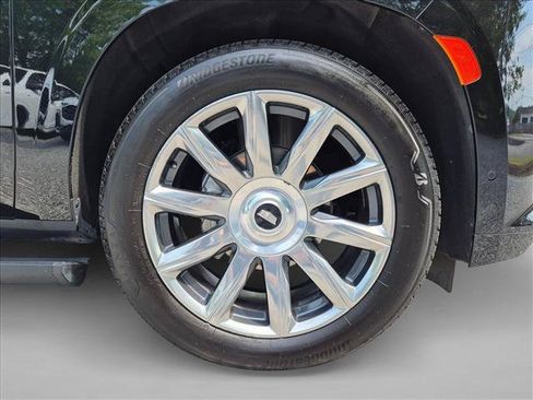Used 2024 Cadillac Escalade ESV Premium Luxury Platinum AWD/4WD image 27