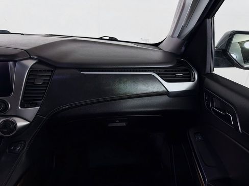 Used 2018 Chevrolet Tahoe LT AWD/4WD image 22