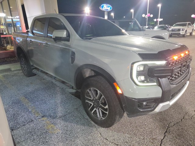Used 2024 Ford Ranger Lariat w/ Trailer Tow Package AWD/4WD image 1