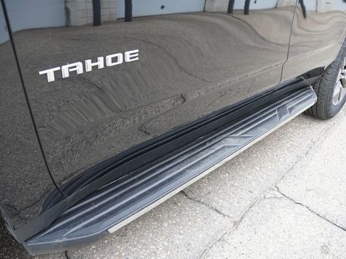 Used 2022 Chevrolet Tahoe LT w/ LT Signature Package AWD/4WD image 14