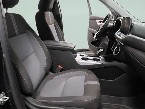 Used 2023 Chevrolet Blazer LT w/ Driver Confidence Package image 25