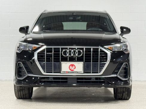Used 2020 Audi Q3 2.0T Premium w/ Convenience Package image 3