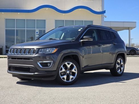 Used 2019 Jeep Compass Limited image 2