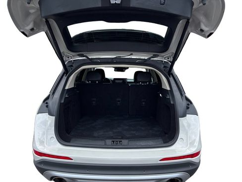 Certified 2024 Lincoln Corsair FWD image 24