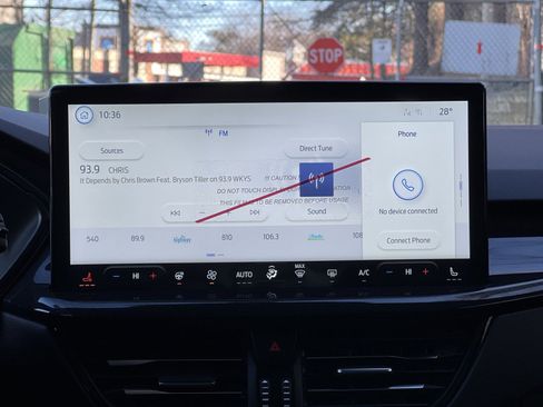 New 2025 Ford Escape ST-Line w/ Tech Pack #1 image 18