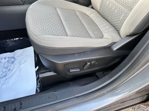Used 2022 Ford Escape SE w/ Convenience Package AWD/4WD image 18
