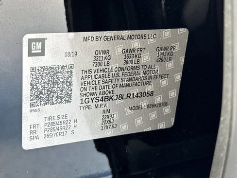 Used 2020 Cadillac Escalade Luxury w/ Escalade Sport Edition image 23