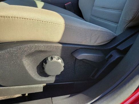 Used 2020 Ford Fusion S image 15