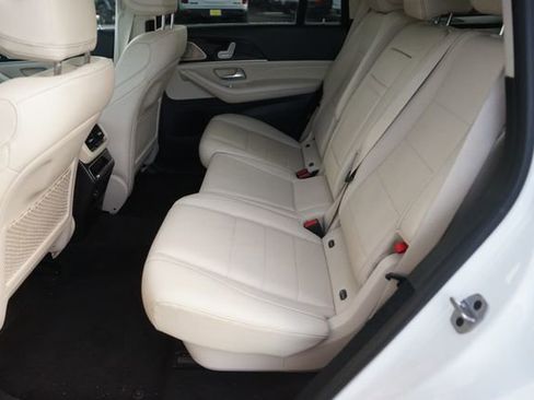 Used 2021 Mercedes-Benz GLS 450 4MATIC image 13