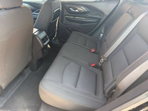 Used 2024 GMC Terrain SLE FWD image 14