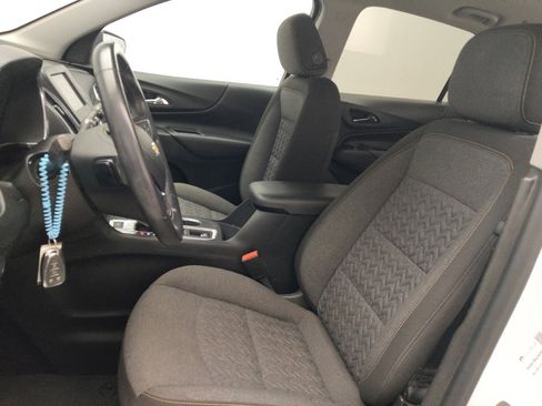 Used 2022 Chevrolet Equinox LT image 17