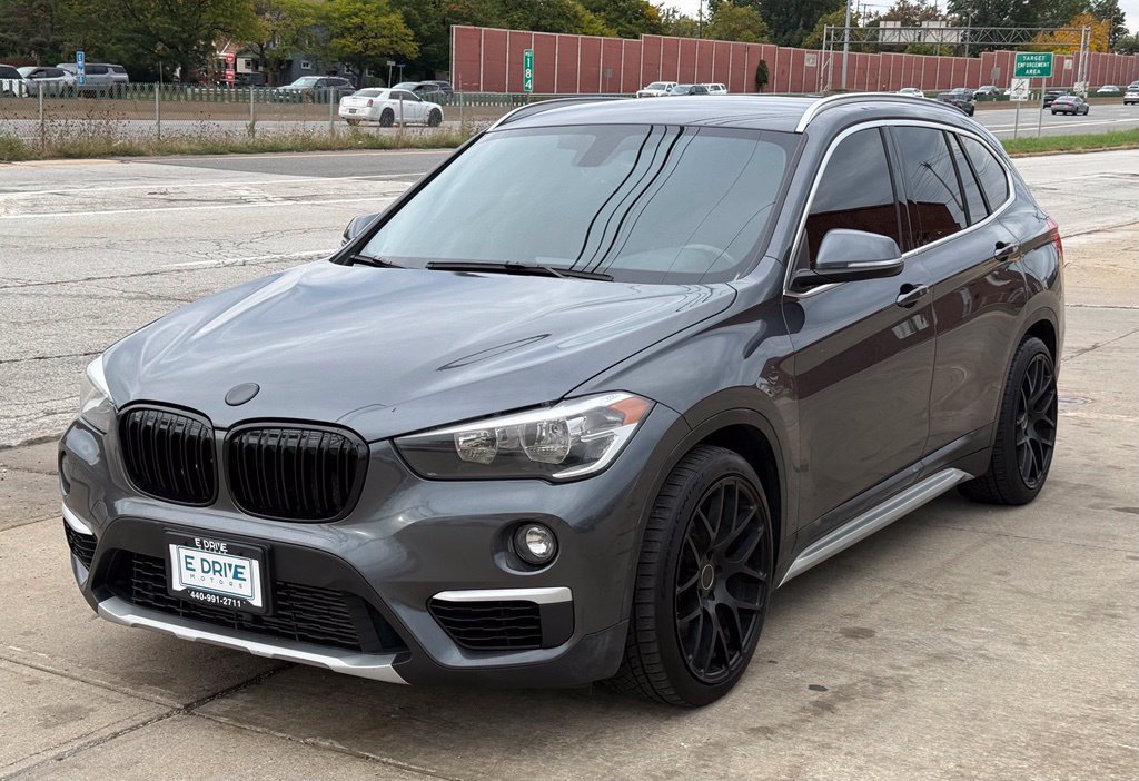 Used 2018 BMW X1 xDrive28i AWD/4WD image 1