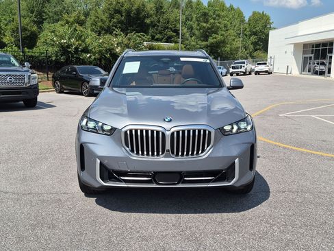 Certified 2025 BMW X5 sDrive40i w/ Premium Package RWD image 8