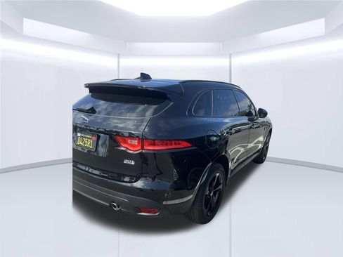 Used 2018 Jaguar F-PACE Prestige AWD/4WD image 10
