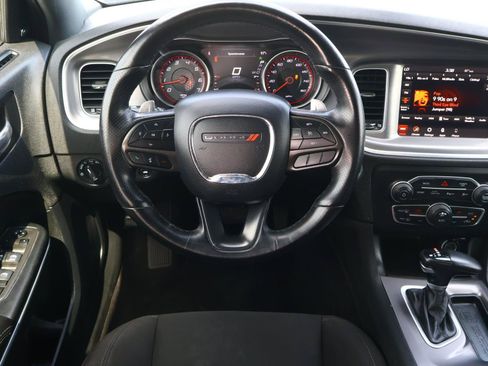 Used 2022 Dodge Charger R/T RWD image 9