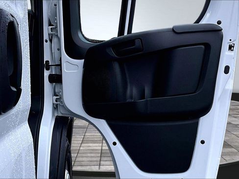 Used 2025 RAM ProMaster 3500 w/ Convenience Group FWD image 23