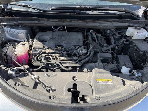 Used 2024 Toyota Sienna LE image 30