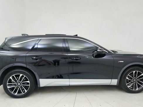 Used 2024 Acura ZDX A-Spec image 6