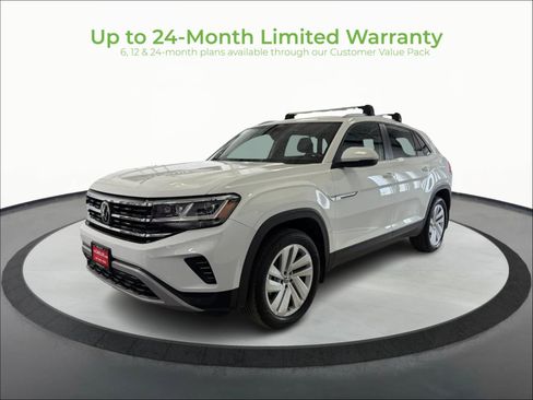 Used 2022 Volkswagen Atlas Cross Sport SE AWD/4WD image 3