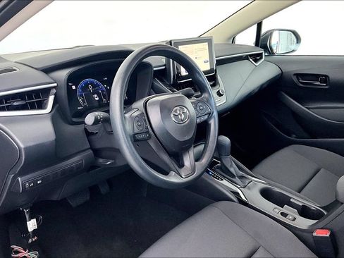 Used 2026 Toyota Corolla LE FWD image 15