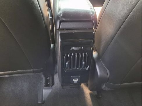Used 2025 Jeep Compass Limited AWD/4WD image 11