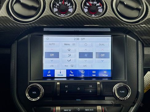 Used 2022 Ford Mustang Shelby GT500 w/ Carbon Fiber Track Pack image 20