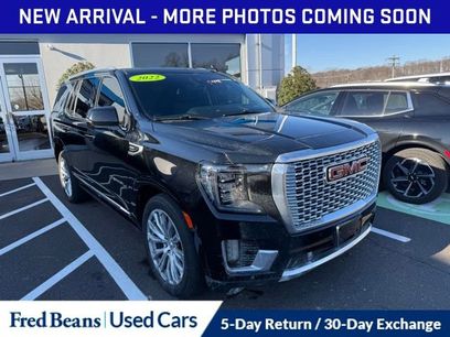 Used 2022 GMC Yukon Denali w/ Denali Premium Package
