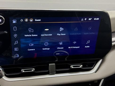 New 2026 Chevrolet Equinox LT AWD/4WD image 17