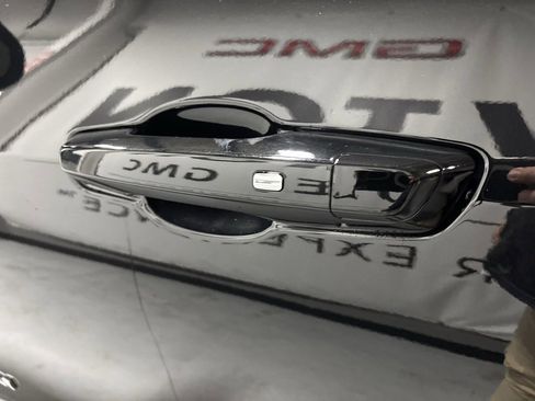 New 2026 GMC Terrain Elevation w/ LPO, Floor Liner Package image 10