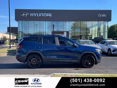 Used 2022 GMC Terrain SLE w/ Driver Convenience Package
