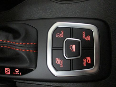 New 2026 Nissan Frontier SV w/ SV Convenience Package image 43