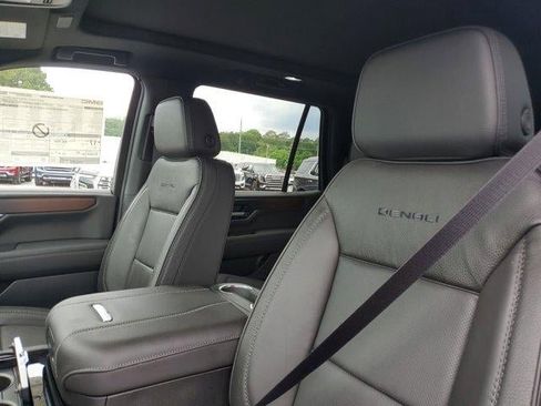New 2026 GMC Yukon Denali w/ Sun & Power Step Package RWD image 20