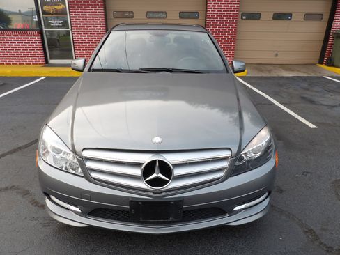 Used 2011 Mercedes-Benz C 300 4MATIC Sedan image 11
