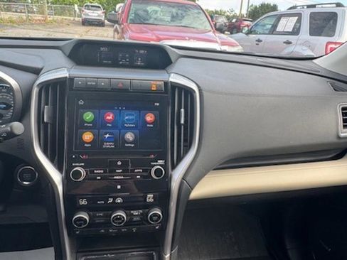 Used 2020 Subaru Ascent Limited w/ Technology Package AWD/4WD image 9